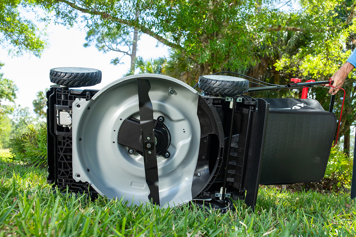 underside view of Murray lawn mower blade