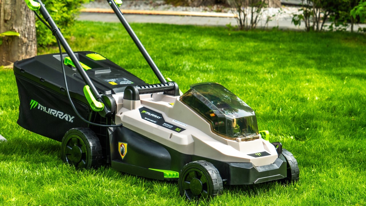 3 in 1 mowing flexibility