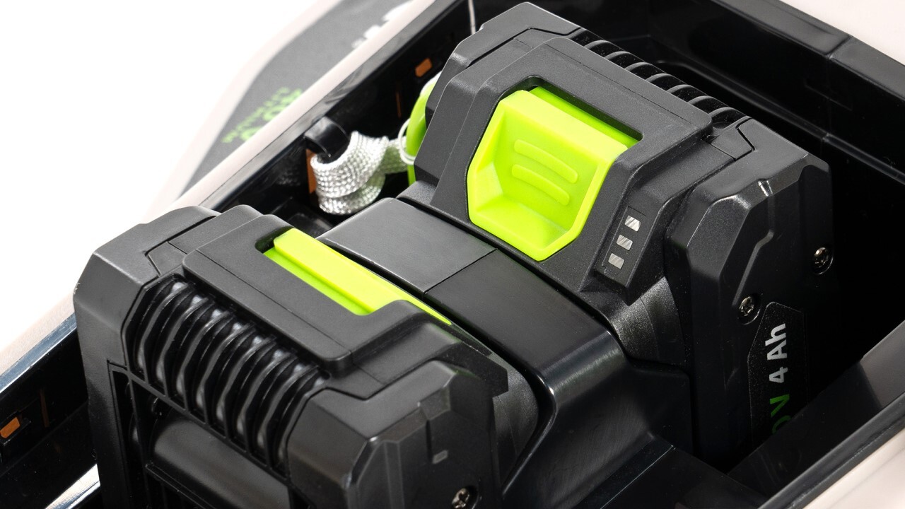 Dual battery mowing performance